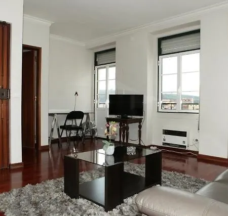 Ourique Apartman *